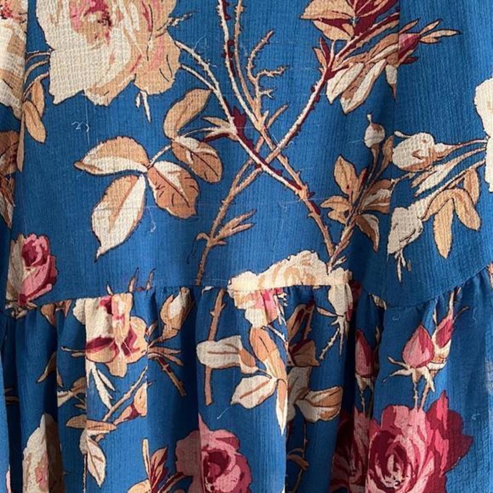 Urban outfitters blue flower mini‎ skirt - Picture 2 of 6